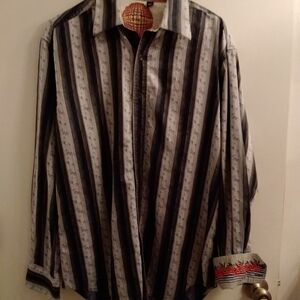 ROBert Graham L/S button up shirt Embroidered Flip cuff & sleeve placket…